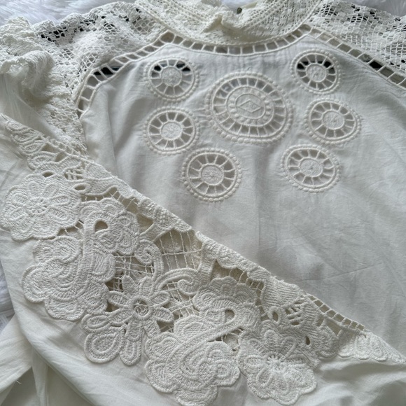 NWT! FARM RIO ROMANTIC BLOUSE - Picture 6 of 7